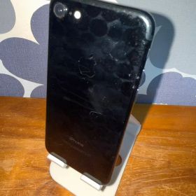 Apple iPhone7 128GB ブラック 本体