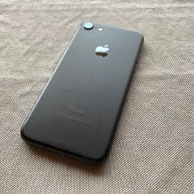 Apple iPhone 7 ブラック 本体 美品 SIMフリー