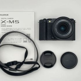 日曜特価 FUJIFILM X-M5 15mm-45mm f3.5-5.6