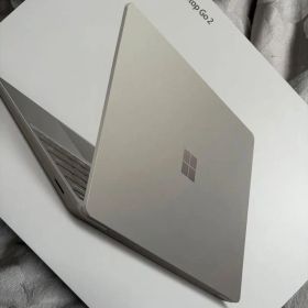 Microsoft Surface Laptop Go 2 本体
