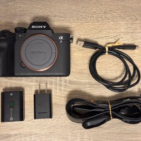 【美品】Sony α7IV ボディ（ILCE-7M4）
