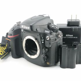 ★美品★ショット数12,195 回★ニコン NIKON D800 ボディ 充電器・ストラップ付★ W0335＃4617