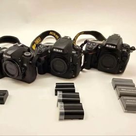 Nikon D800 D700 D70S デジタル一眼レフカメラ 3台セット