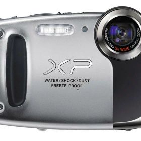 【中古】FUJIFILM デジタルカメラ FinePix XP50 光学5倍 シルバー F FX-XP50S当店保証30日間 人気モデル 高画質 売れ筋
