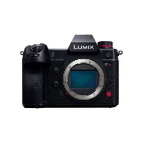 デジタルカメラ デジカメ カメラ パナソニック LUMIX S1H フルサイズミラーレス一眼カメラ DC-S1H-K ボディ単体 15時まで当日出荷※営業日・入金済