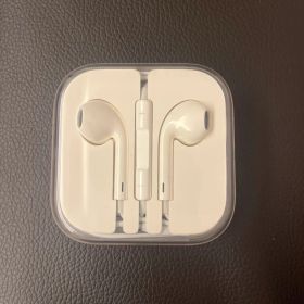Apple EarPods ホワイト