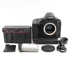 ■良品■ CANON EOS-1D X Mark II ボディ デジタル一眼レフカメラ キヤノン