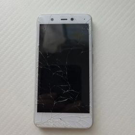 Rakutenmini ホワイト ひび割れ