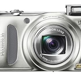 【中古】FUJIFILM FinePix デジタルカメラ F300 EXR シルバー F FX-F300EXR S 1200万画素 スーパーCCDハニカムEXR 光学15倍ズーム 広角24mm 3.0型液晶