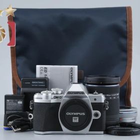 【中古】OLYMPUS オリンパス OM-D E-M10 Mark III EZ ダブルズームキット シルバー シャッター回数僅少