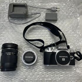 OLYMPUS オリンパス OM-D E-M10 Mark III 美品