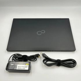 富士通 LIFEBOOK U939/B