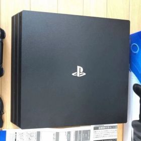 中古PS4 Pro CUH-7000B BO1 本体 ジェットブラック 黒