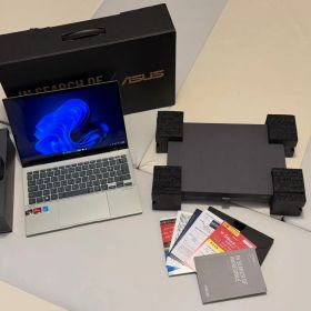 ASUS Zenbook UM5302T-LX444W AMD