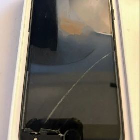 ジャンク iPhone SE 64G SIMフリー 本体、箱付