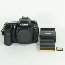 [良品 | 別売り付属品多数] Canon EOS 80D | Canon EF-Sマウント