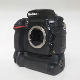 【中古】 (ニコン) Nikon D810+MB-D12【中古カメラ デジタル一眼】 ランク：B
