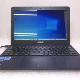 [B級品/保証無] 11.6型モバイルノートPC ASUS VivoBook E200HA (Atom x5-Z8300 1.44GHz/2GB/32GB/Wi-Fi/Webカメラ/Windows10)