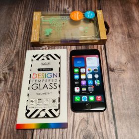 iPhone SE 第3世代 64GB 美品 バッテリー93%(スマートフォン本体)