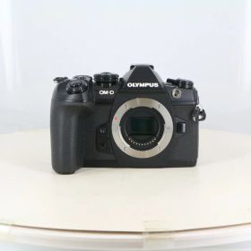 【中古】 (オリンパス) OLYMPUS OM-D E-M1 MarkII ボデイ【中古カメラ デジタル一眼】 ランク：AB