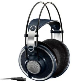 【ポイント10倍】 AKG イヤホン・ヘッドホン K702-Y3 [タイプ：ヘッドホン 装着方式：オーバーヘッド 構造：開放型(オープンエアー) 駆動方式：ダイナミック型] 【P10倍】