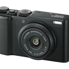 【中古】富士フイルム(FUJIFILM) デジタルカメラ XF10 ブラック XF10-B当店保証30日間 人気モデル 高画質 売れ筋