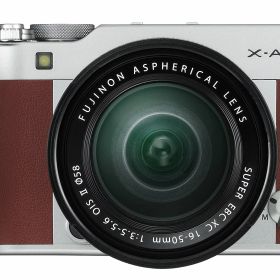 【中古】【非常に良い】FUJIFILM ミラーレス一眼 X-A3 レンズキット ブラウン X-A3LK-XC-BW