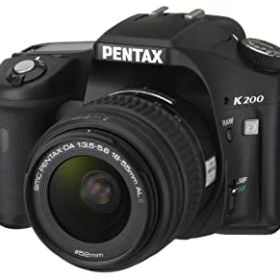 【中古】(非常に良い)Pentax デジタル一眼レフカメラ K200D レンズキット (K200D+DA18-55II)