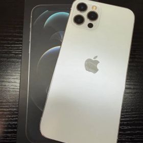 Apple iPhone 12 Pro 256GB シルバー SIMフリー