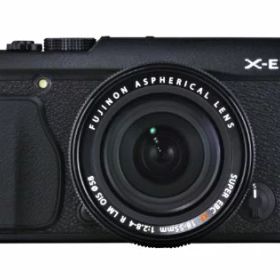【中古】「非常に良い」FUJIFILM ミラーレス一眼 X-E1 レンズキット ブラック X-E1/XF18-55 SET B