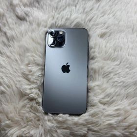 Apple iPhone 12 Pro グラファイト