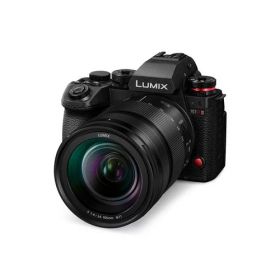 パナソニック DC-S1RM2M ミラーレス一眼カメラ 標準ズームSレンズキット LUMIX ブラック