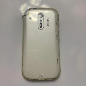 docomo F-42A ホワイト