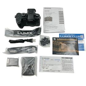Panasonic パナソニック ミラーレス一眼カメラ ルミックス GH5 ボディ ブラック DC-GH5【C464】