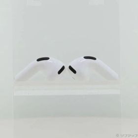 ソフマップ 〔中古品〕 AirPods 4 アクティブノイズキャンセリング搭載 MXP93J／A【262】