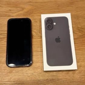 【美品】iPhone16 128GB ブラック SIMフリー
