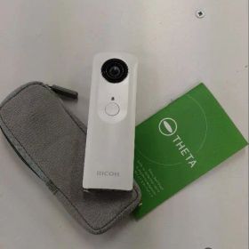 RICOH THETA 初期モデル
