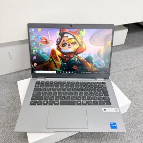 Dell Latitude 5330 （第12世代） 16GB/256GB