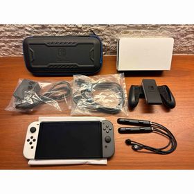 ニンテンドースイッチ(Nintendo Switch)のNintendo Switch 有機ELホワイト×グレー+任天堂専用ケース付(家庭用ゲーム機本体)