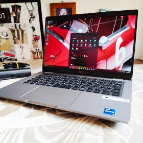 ！TBP02 13インチ 12世代 i7 1265U 16G 256G/SSD M.2 1920x1080 Latitude DELL 5330