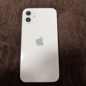 S*）様 Apple iPhone 12 ホワイト 本体