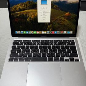 MacBook Air (Retina, 13-inch, 2020)