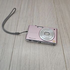 LUMIX コンパクトデジタルカメラ 14メガピクセル ピンク DMC-FX66