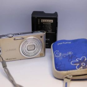 LUMIX DMC-FX66 ゴールド 14メガピクセル
