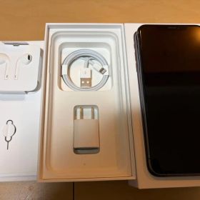 iPhone XS MAX本体 64GB