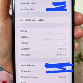 iPhone Xs Max 256GB ケース付き