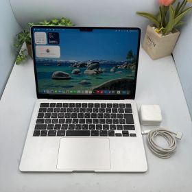 MacBook Air 2022 M2/8GB/512GB