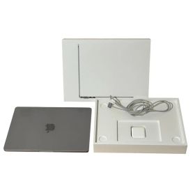 少し使用 MacBook Air 本体 2022 M2 512GB A2681