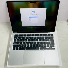 MacBook Air 13インチ 2022 M2 8GB SSD 256GB
