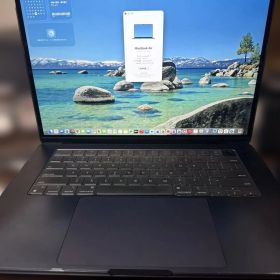 Apple MacBook Air M2 15インチ 16GB SSD256GB